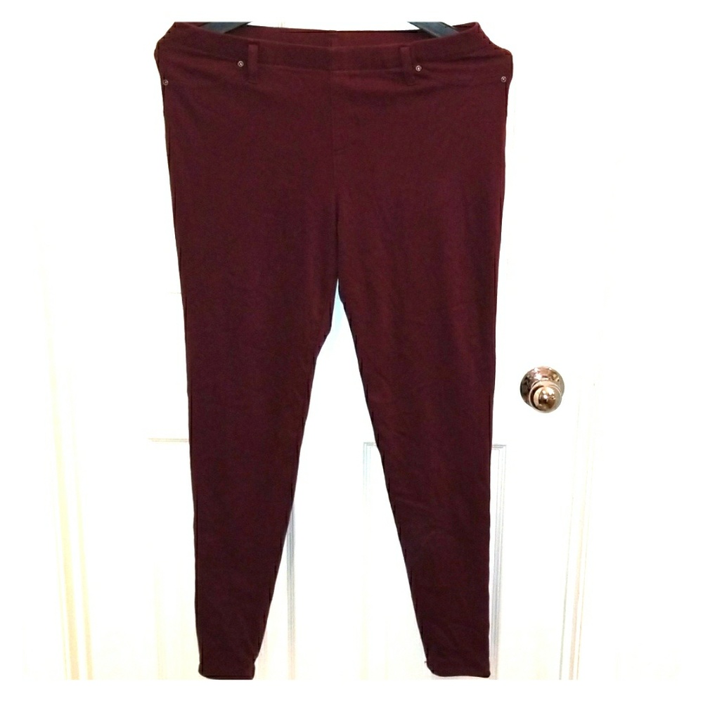 Time and Tru Wine colored jeggings